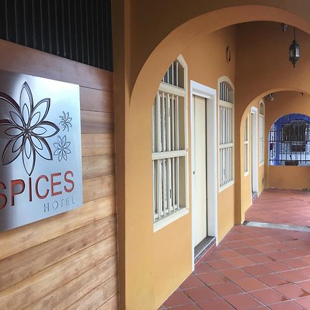 Spices Hotel Georgetown Exterior foto